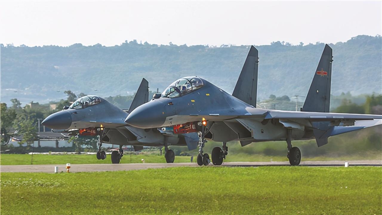 殲十六戰(zhàn)斗機(jī)簡(jiǎn)介，殲十六戰(zhàn)斗機(jī)概述