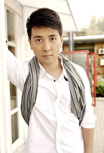 電影演員保劍鋒個人資料詳解，保劍鋒電影演員個人資料詳解