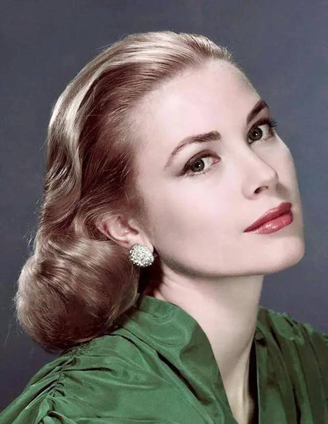 好萊塢歷史最美女星，璀璨星辰的傳奇故事，好萊塢歷史璀璨星辰，最美女星的傳奇故事