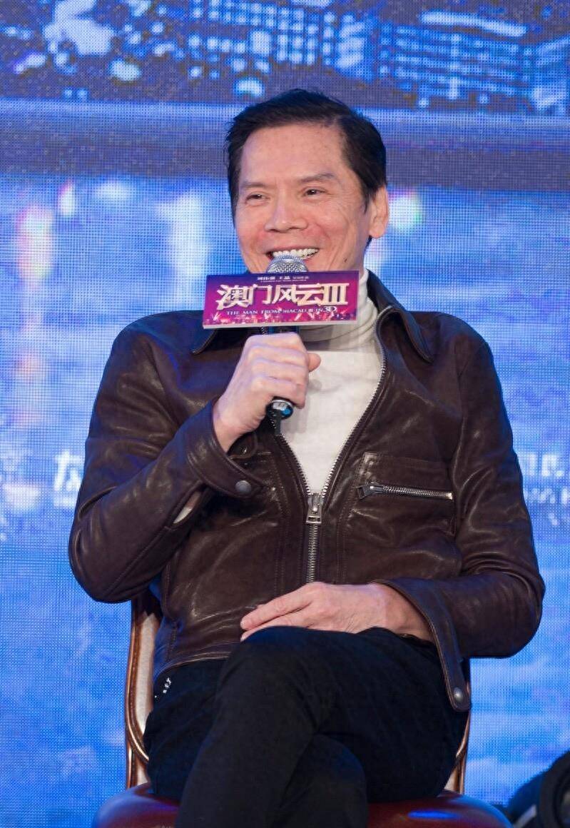 向華強(qiáng)資產(chǎn)，探究其背后的商業(yè)帝國(guó)與財(cái)富奧秘，向華強(qiáng)背后的商業(yè)帝國(guó)與財(cái)富奧秘揭秘。