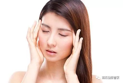 狂躁癥發(fā)作的三大癥狀及應(yīng)對(duì)之策，狂躁癥發(fā)作三大癥狀與應(yīng)對(duì)策略